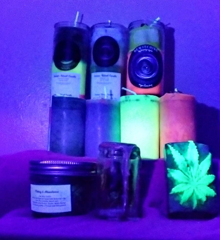 420 Love Candle